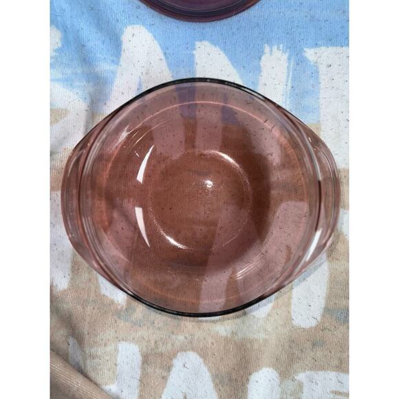 Vintage Pyrex 023 Cranberry Round 1.5L Glass Baking Casserole Dish Purple USA - Picture 2 of 7